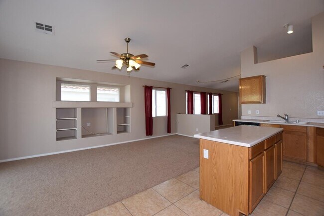 Building Photo - 1024 Clover Tip Ct