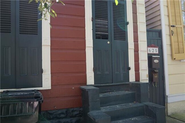 Building Photo - dah625