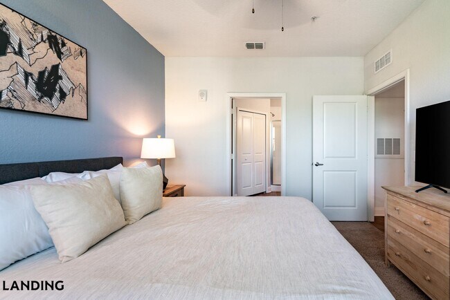 Building Photo - 1851 LPGA Blvd