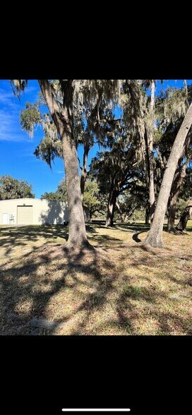 Building Photo - 18585 NW 43rd Court Rd