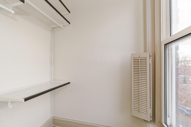 Building Photo - 828 City Park Ave