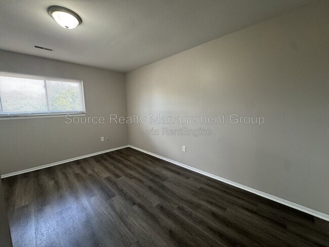 Building Photo - 4245 Quarry Rd
