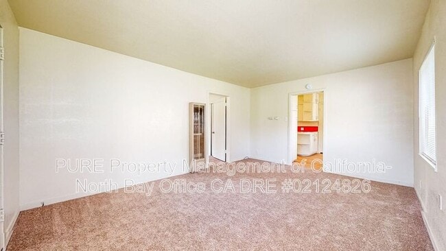 Building Photo - 4942 Sonoma Hwy