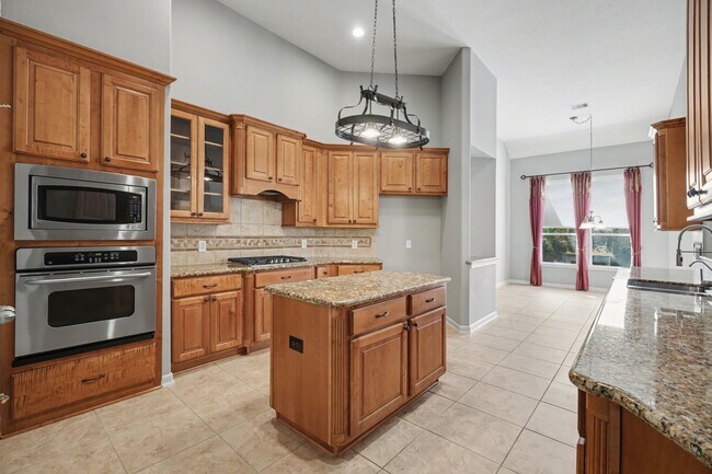 Building Photo - 2891 Tuscania Ln