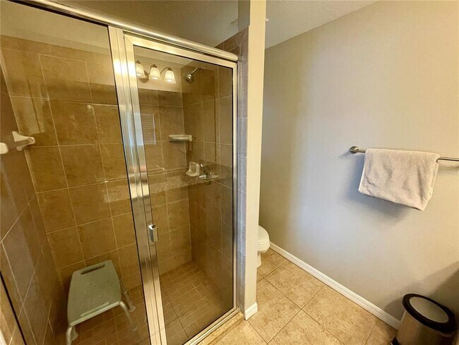 Building Photo - 4819 San Ortebello Dr