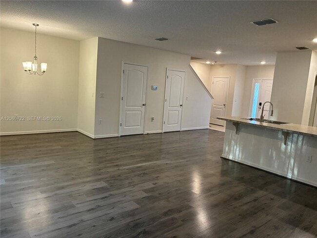 Building Photo - 1612 Primo Ct