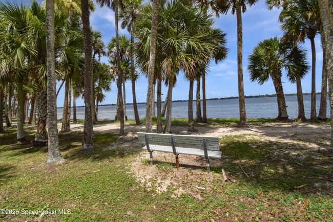 Building Photo - 171 Bluefish Pl