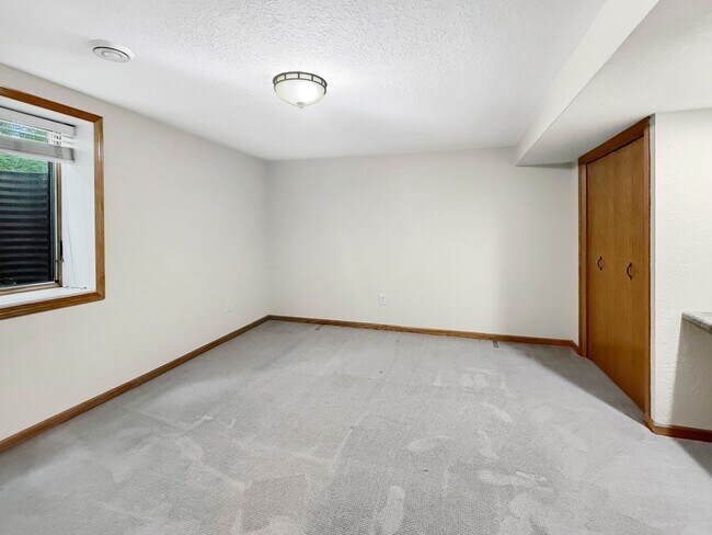Building Photo - 11424 Hanson Blvd NW
