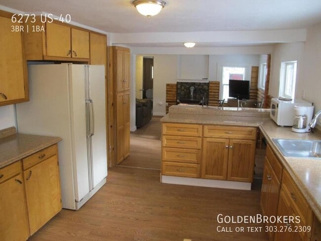 Building Photo - 6273 US-40-