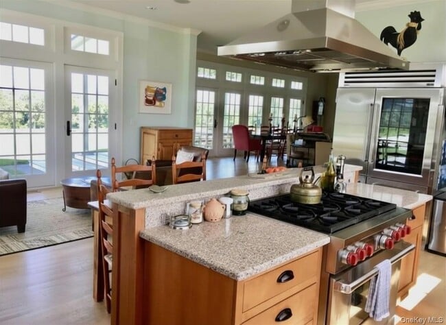 Building Photo - 162 Amenia Union Rd