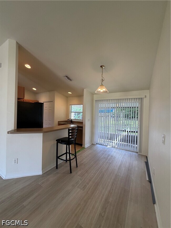 Building Photo - 5135 25th St SW