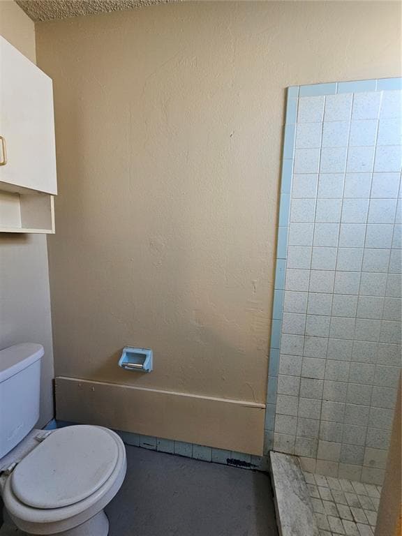 Building Photo - 6324 Lomand Ave