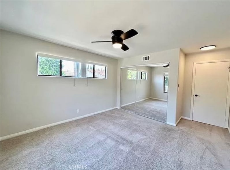 Building Photo - 10022 Reseda Blvd