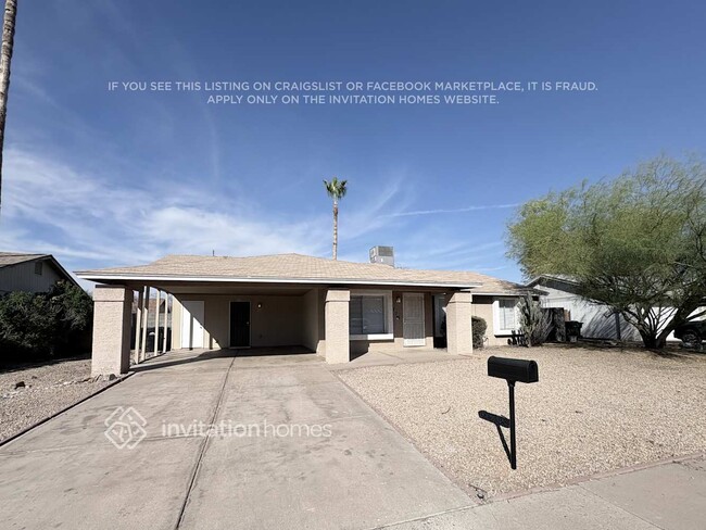 Building Photo - 726 W Laguna Azul Ave