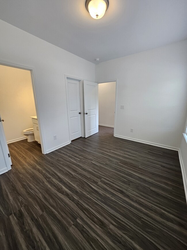 Building Photo - 129 Rosebush Ln