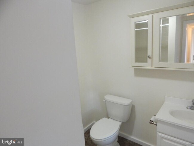 Building Photo - 133 Mill St