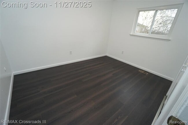 Building Photo - 11012 Jackson St