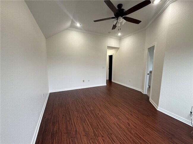 Building Photo - 3031 N Bentley Ridge