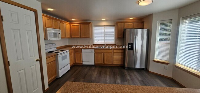 Building Photo - 22607 SE 287th Pl