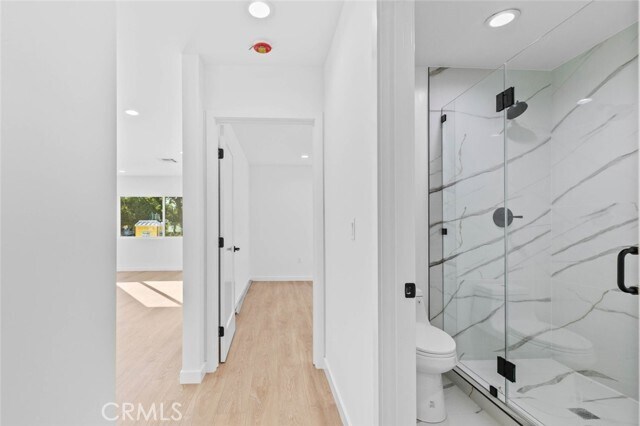 Building Photo - 6842 Cedros Ave