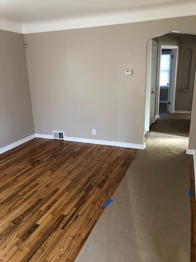 Building Photo - 20560 Goulburn Ave