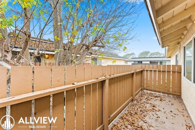 Building Photo - 16781 Bardon Ln