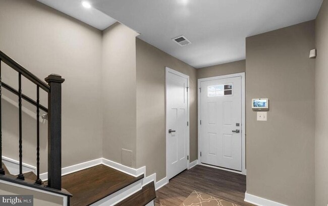 Building Photo - 100 Bethlehem Pl