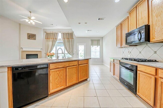 Building Photo - 20311 Towering Cypress Dr