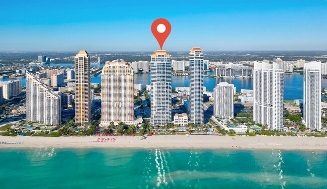 Building Photo - 17901 Collins Ave