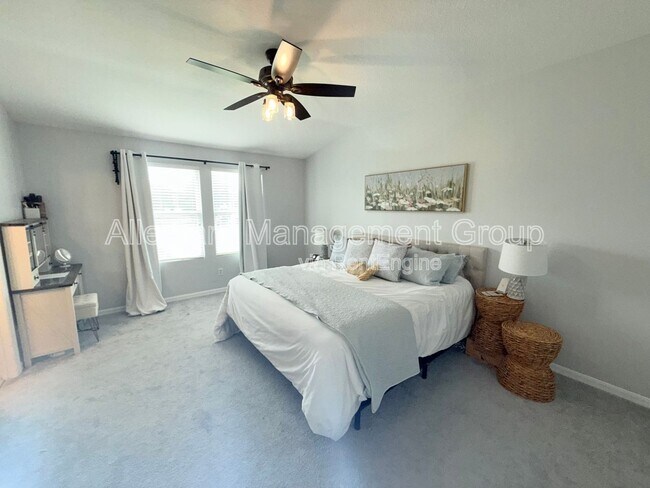 Building Photo - 1589 Plumeria Pl