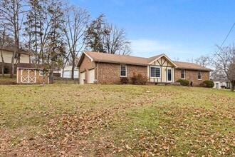 Building Photo - 703 Lucien Dr