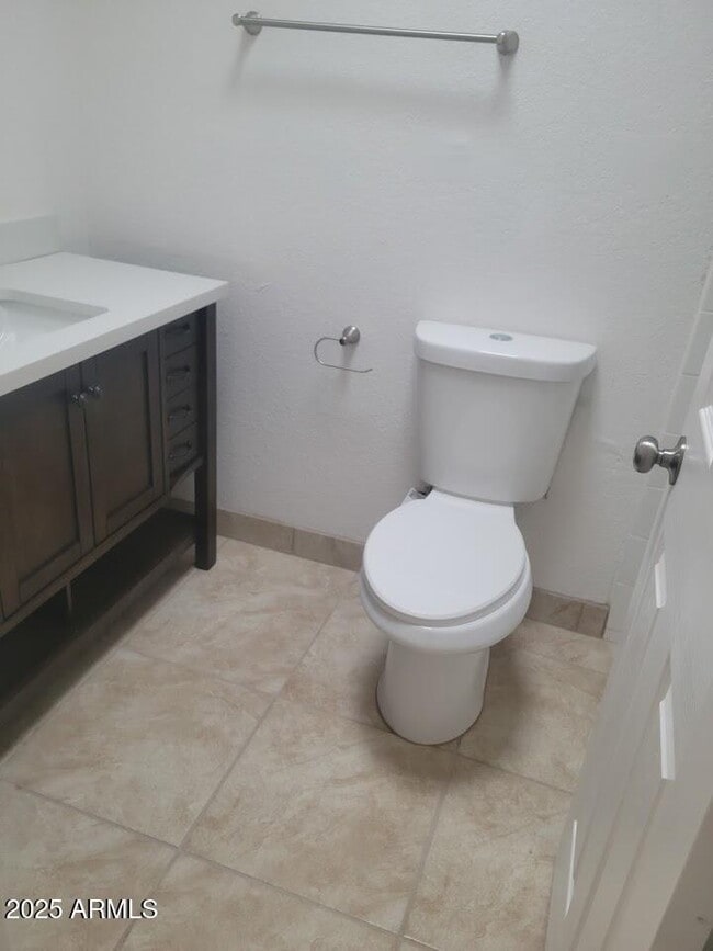 Building Photo - 4440 Buena Loma Way