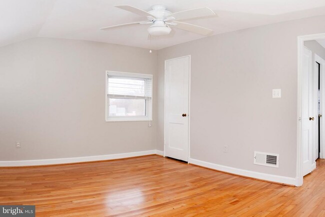Building Photo - 5627 8th St S