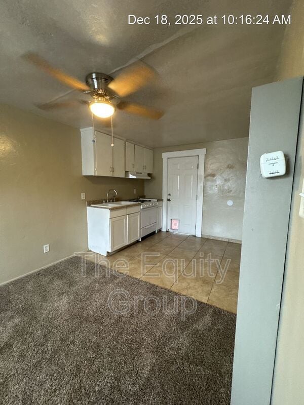 Building Photo - 1205 N Willis St