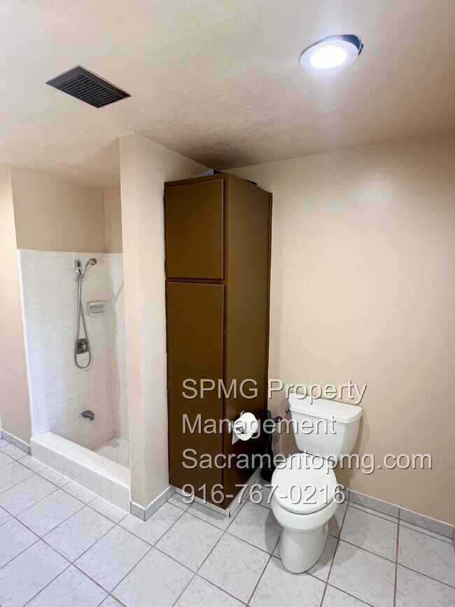 Building Photo - Rocklin Rental Gem – 3 Bed, 2 Bath, Large ...