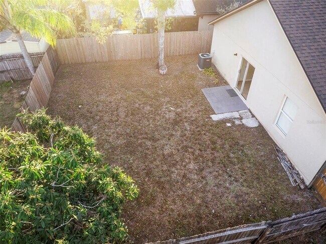 Building Photo - 7831 Hidden Hollow Dr