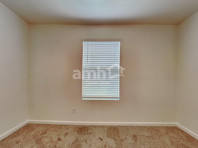 Building Photo - 118 Tobago Cir