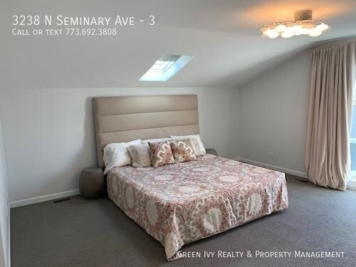 Building Photo - 3238 N Seminary Ave