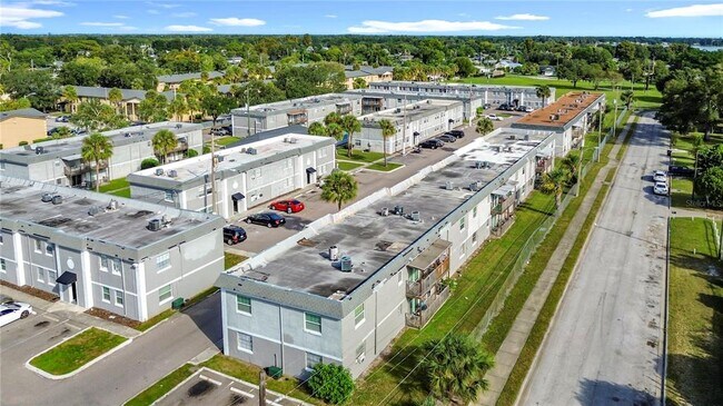 Building Photo - 2753 L B McLeod Rd