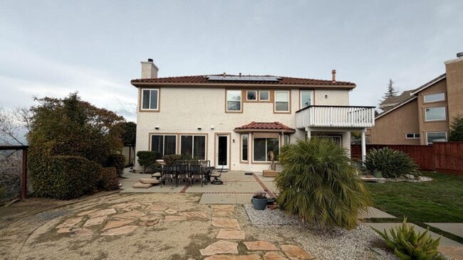 Building Photo - Concord! Beautiful Crystal Ranch home, 5 bedroom 3.5 baths, 3200 sq ft.