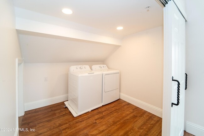 Building Photo - 11 Aviles Street