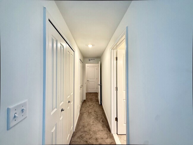 Building Photo - 2793 Bristol Rdg Dr