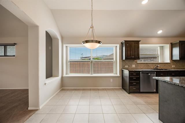 Building Photo - 2133 Blakely Ct