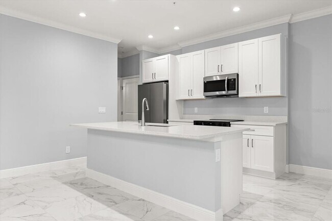 Building Photo - 2600 Kilgore St