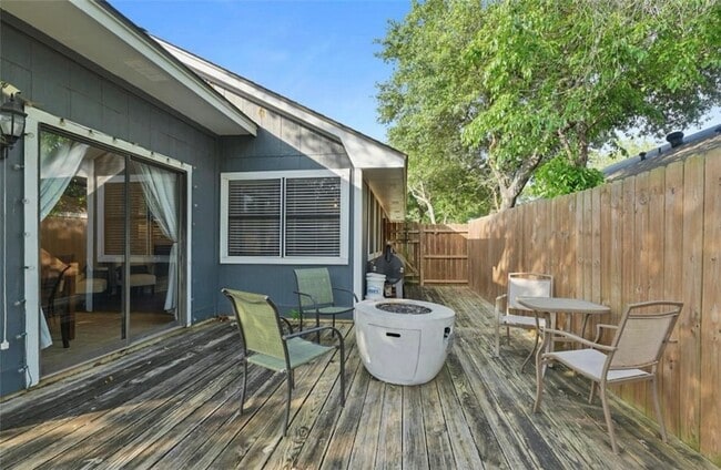 Building Photo - 4022 Windfree Dr