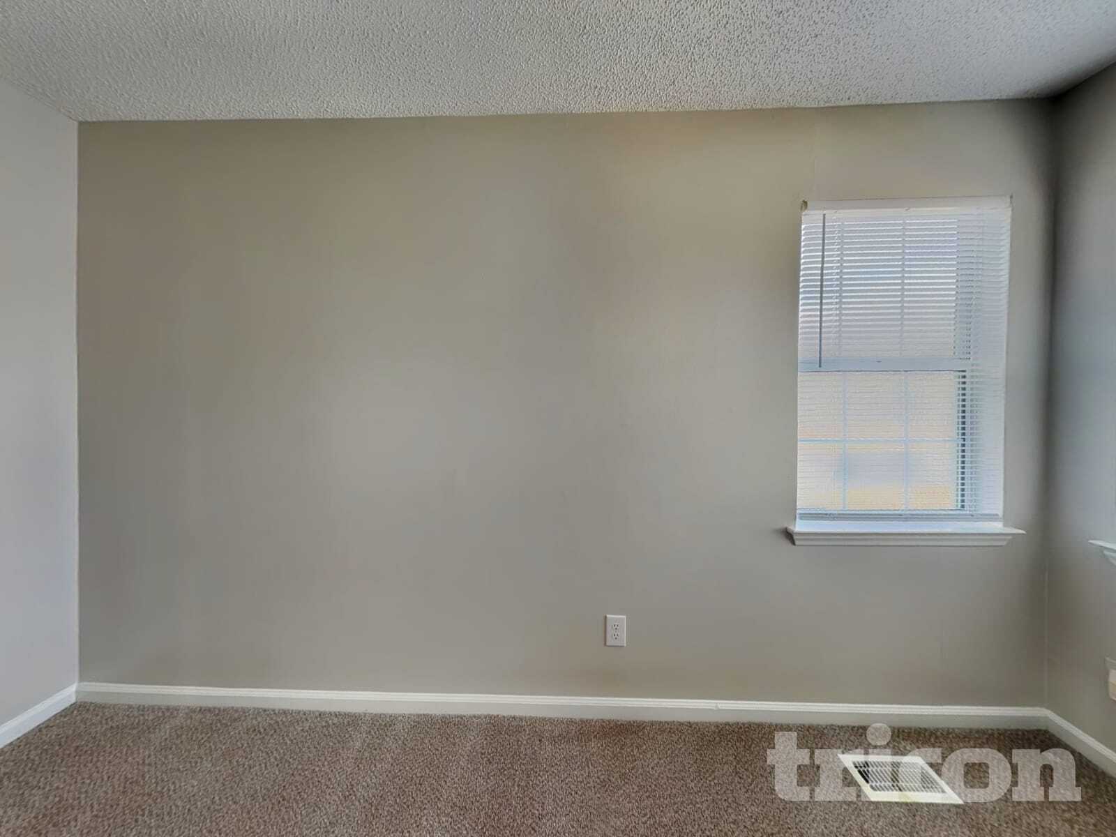 Building Photo - 11123 White Stag Dr