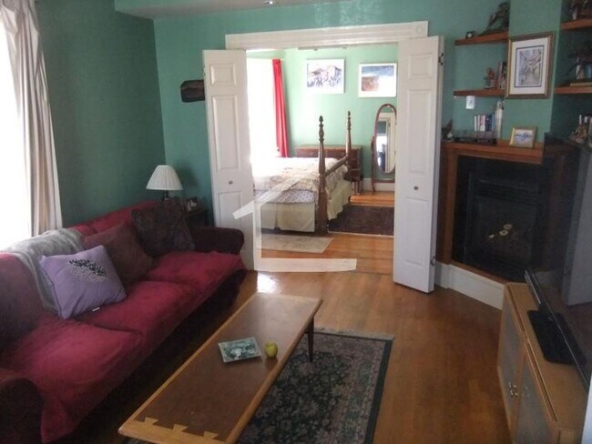 Building Photo - Great Price - Spacious Allston 3-Bedroom