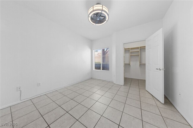Building Photo - 10116 Jacob Pl
