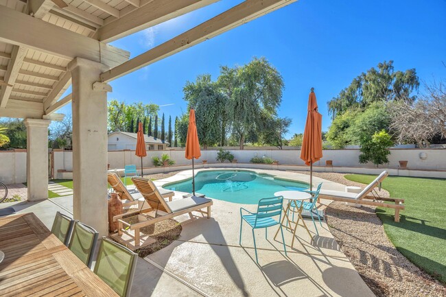 Building Photo - 7441 E Century Dr