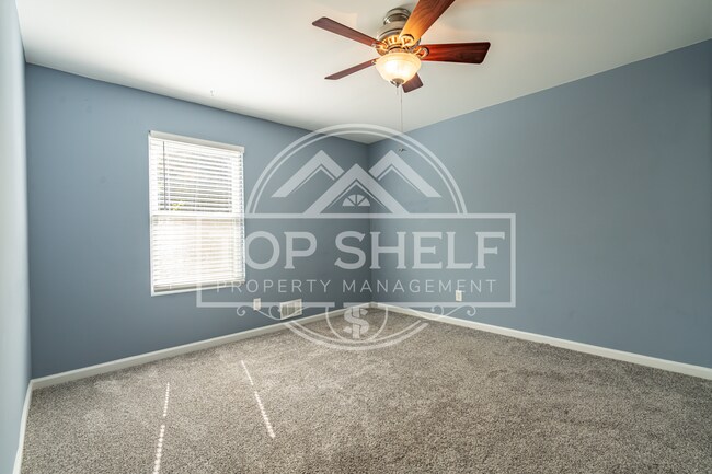 Building Photo - 1960 Branch View Dr